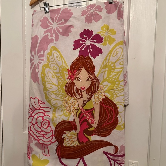 Winx club Bloom and Flora Twin Duvet Cover - Picture 2 of 2